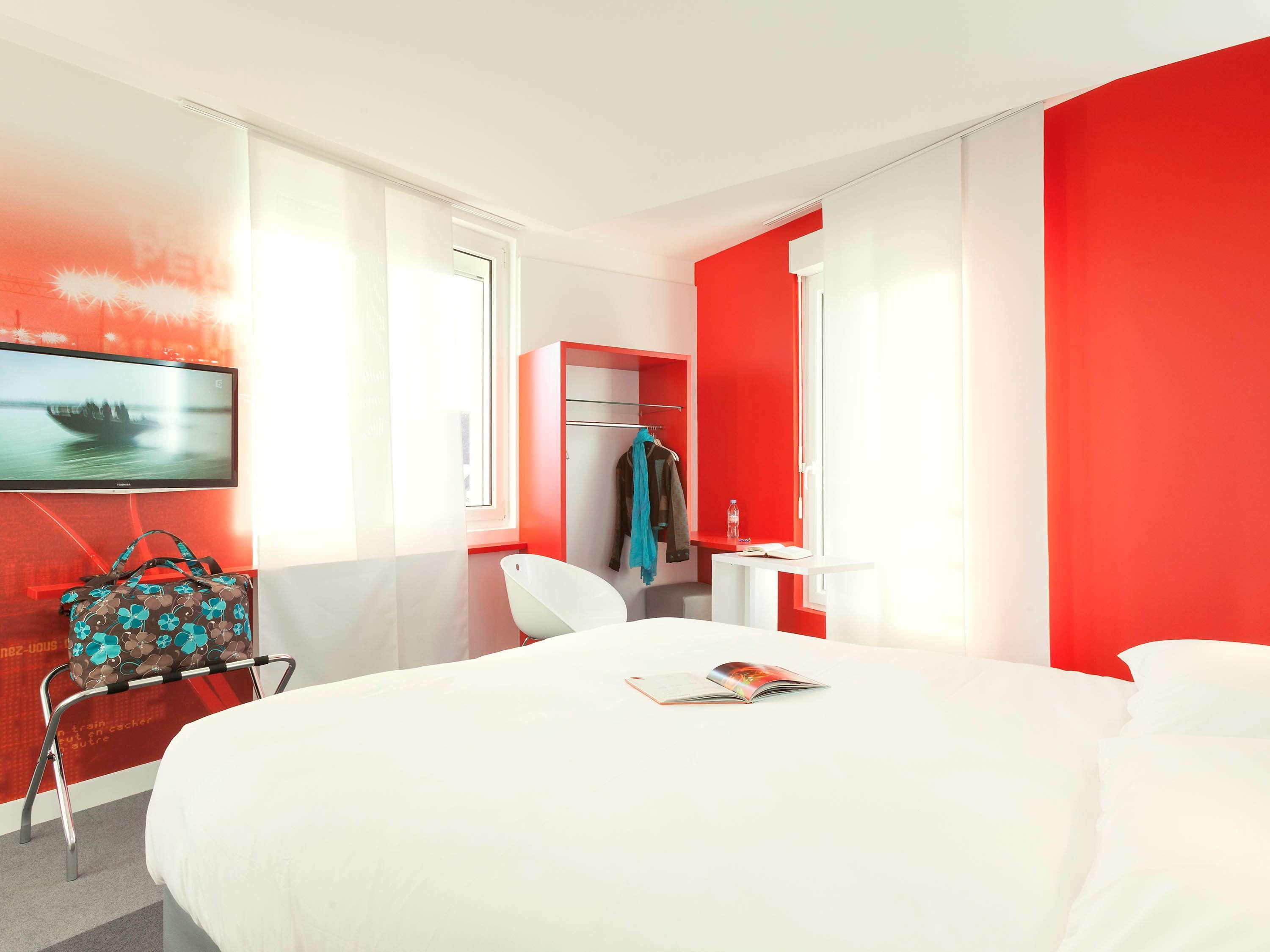 Ibis Styles Vannes Gare Centre Ngoại thất bức ảnh
