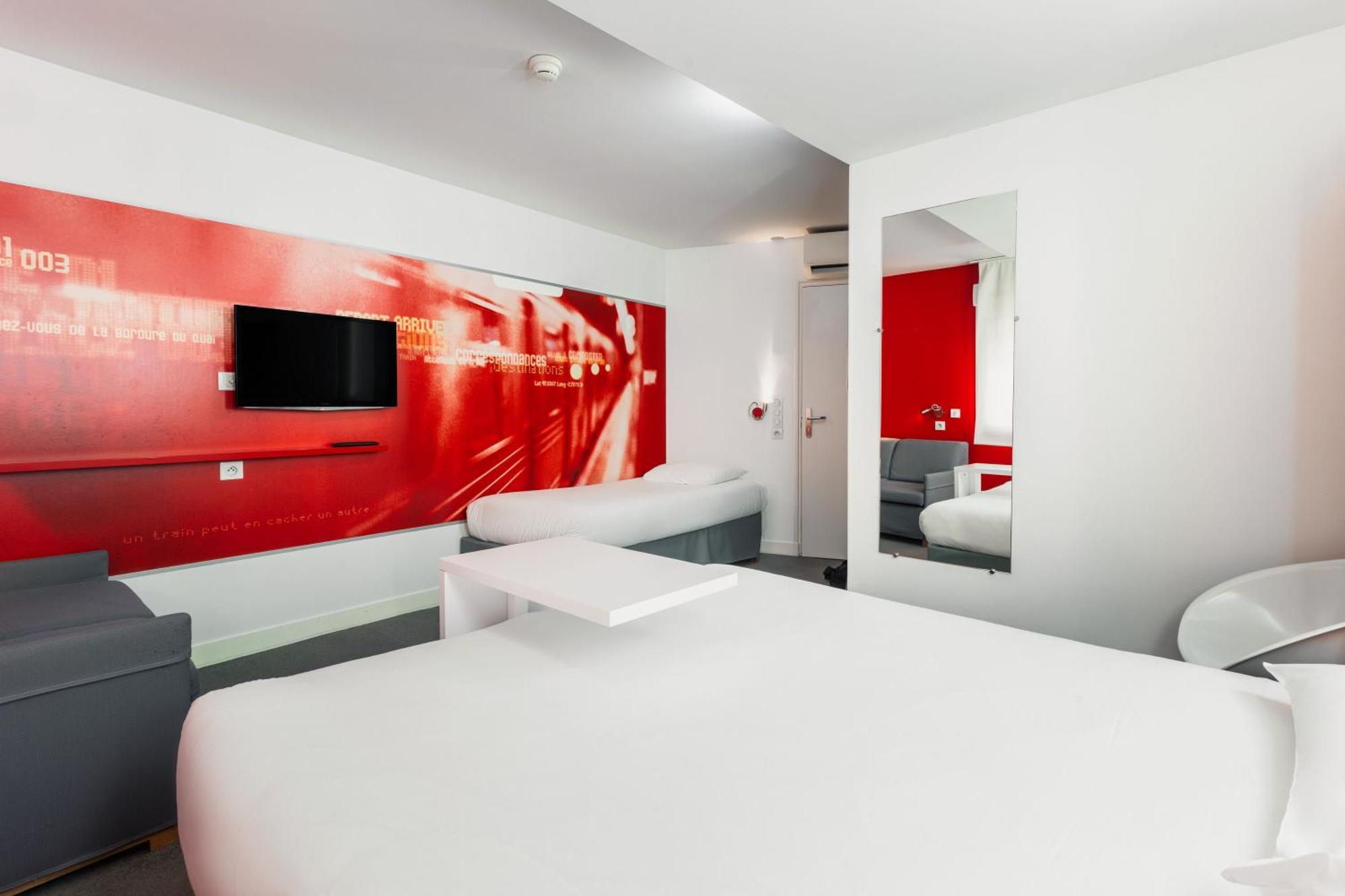 Ibis Styles Vannes Gare Centre Ngoại thất bức ảnh