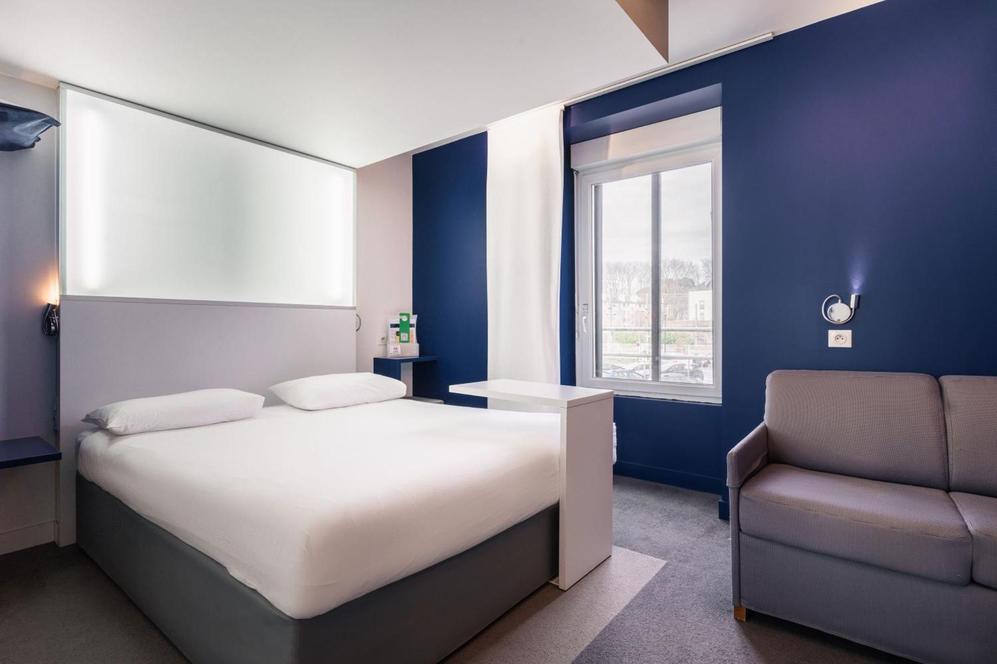 Ibis Styles Vannes Gare Centre Ngoại thất bức ảnh