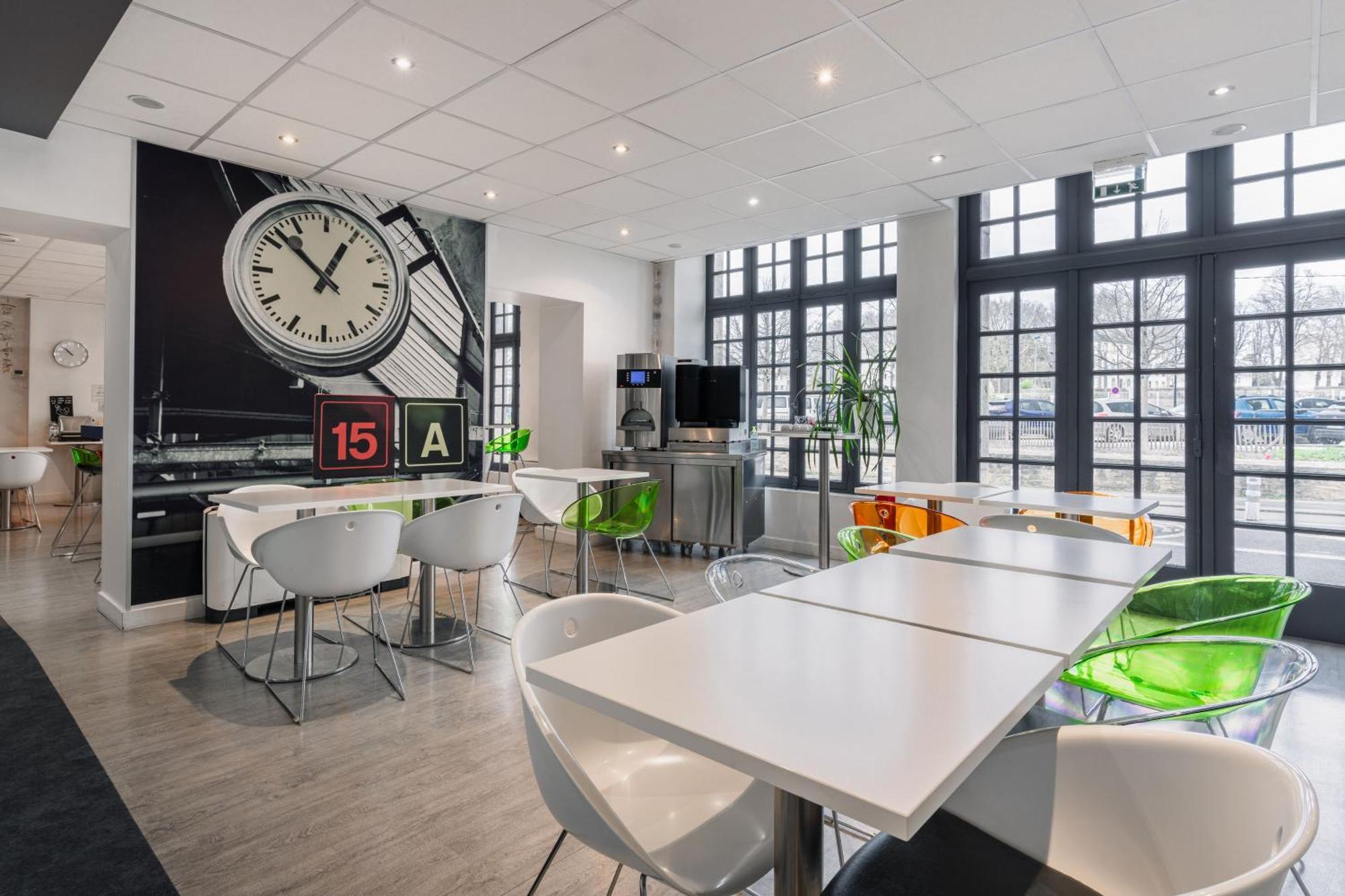 Ibis Styles Vannes Gare Centre Ngoại thất bức ảnh