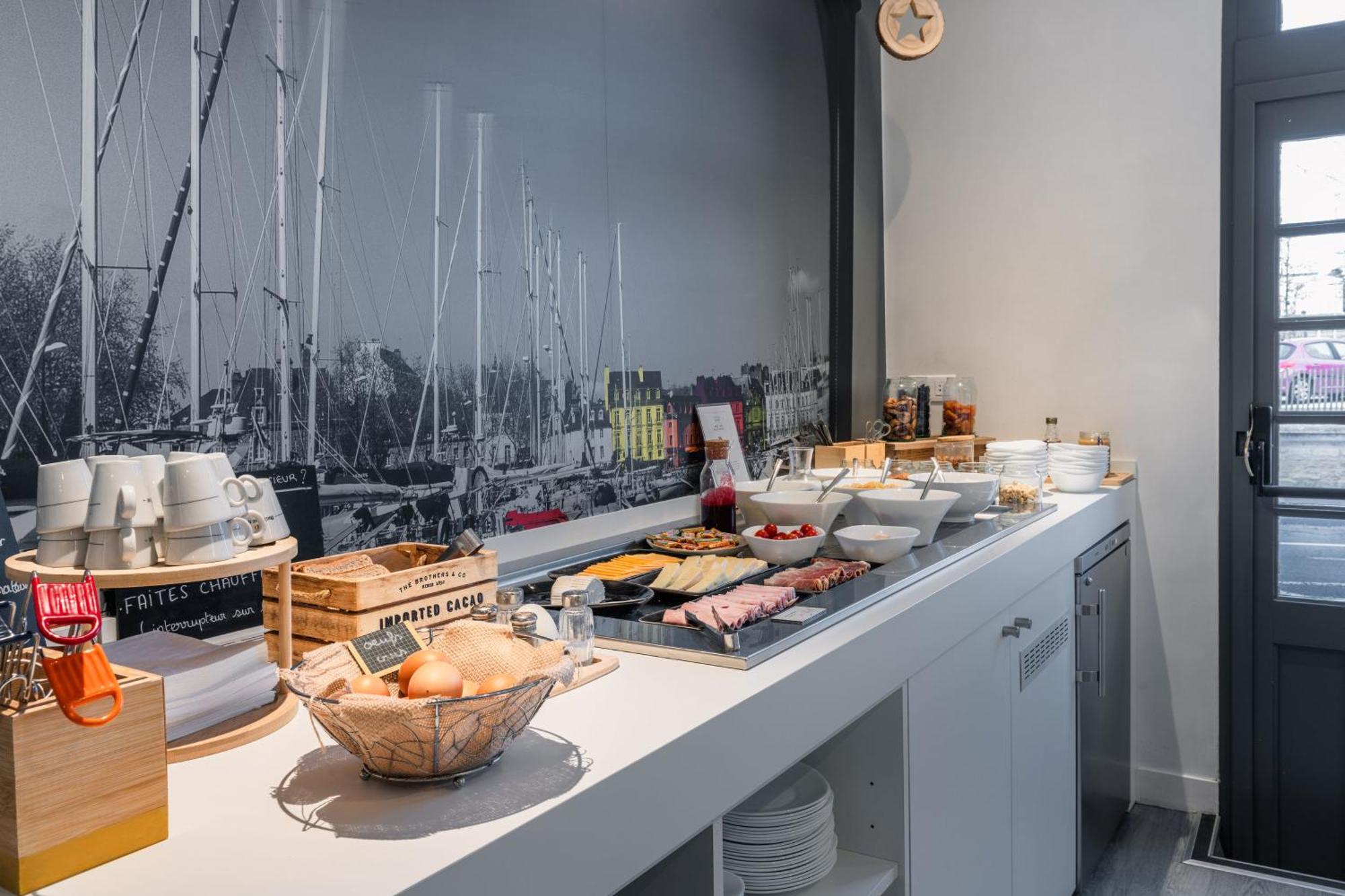 Ibis Styles Vannes Gare Centre Ngoại thất bức ảnh