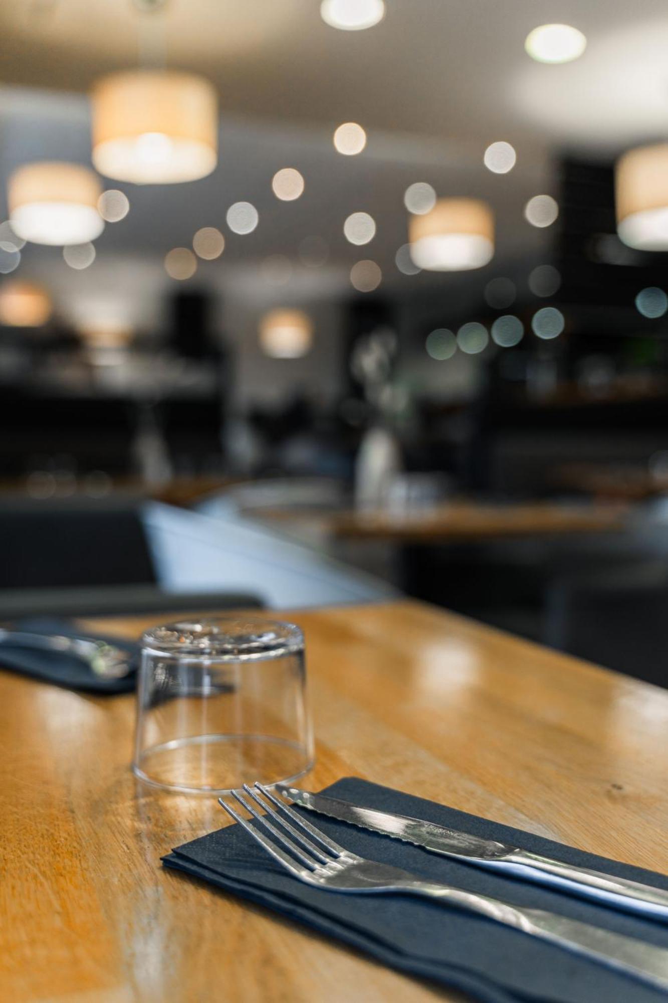 Ibis Styles Vannes Gare Centre Ngoại thất bức ảnh