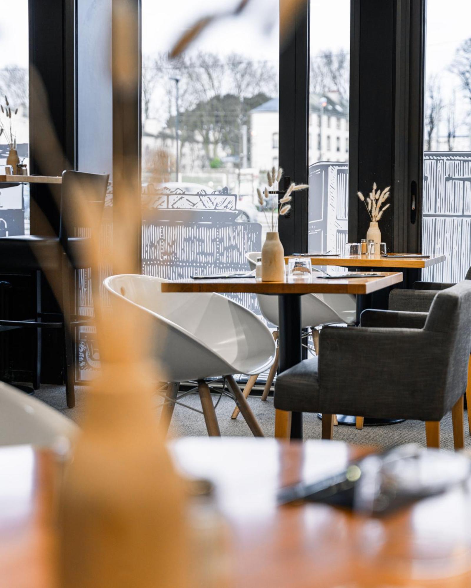 Ibis Styles Vannes Gare Centre Ngoại thất bức ảnh