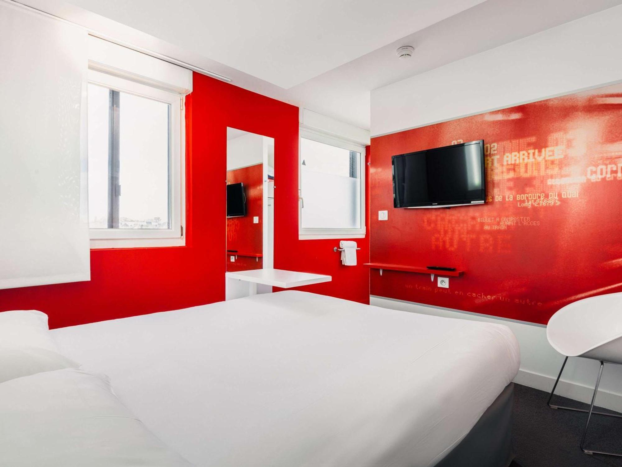 Ibis Styles Vannes Gare Centre Ngoại thất bức ảnh