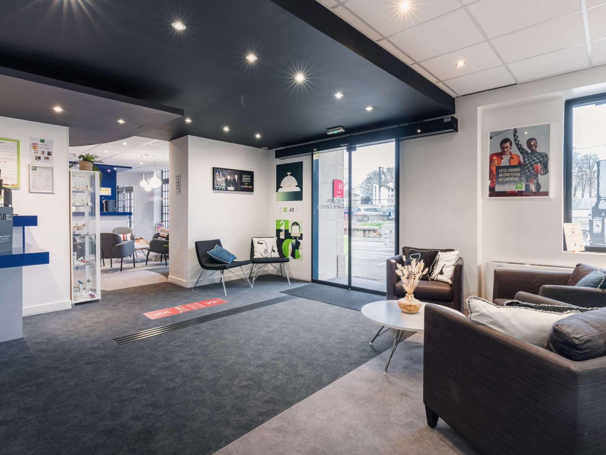 Ibis Styles Vannes Gare Centre Ngoại thất bức ảnh