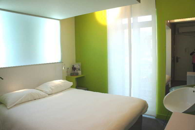Ibis Styles Vannes Gare Centre Ngoại thất bức ảnh